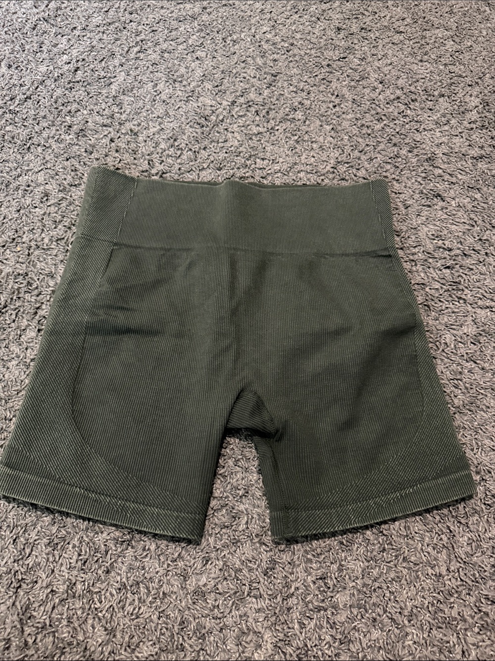 High-Rise Womens Ribbed Stretch Biker Shorts in Dark Olive